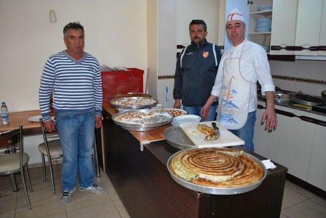 Gurbetçi Gençler Türkiye'de Hayat Buldu