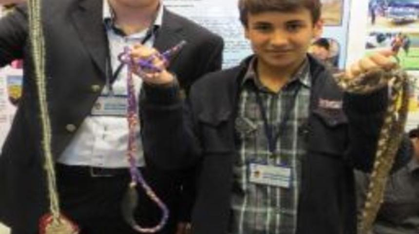 Ak&ccedil;adağlılar'ın &ldquo;taş Atma&rdquo; &Ouml;zelliği Ortaya &Ccedil;ıkartıldı