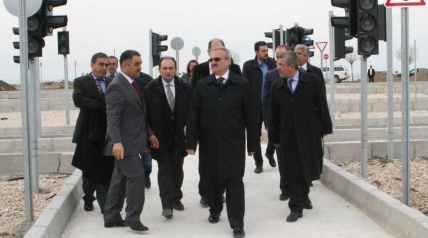 Vali Karaloğlu Trafik Uygulama Parkı&rsquo;nda İncelemelerde Bulundu