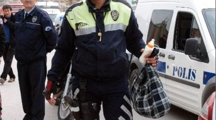 Yaşlı &Ccedil;ifti &Ouml;l&uuml;m Ayırdı