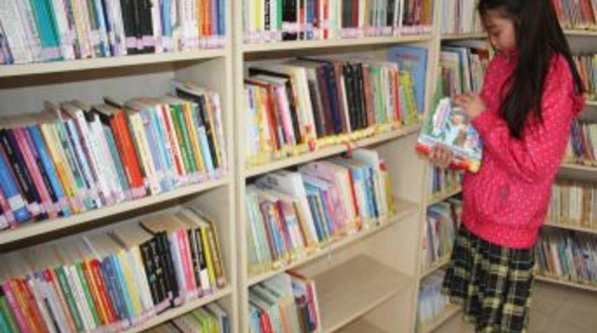 Vali Tepe: T&uuml;rk Toplumu I&ccedil;in 'kitap Okumuyor' Algısı Yanlış