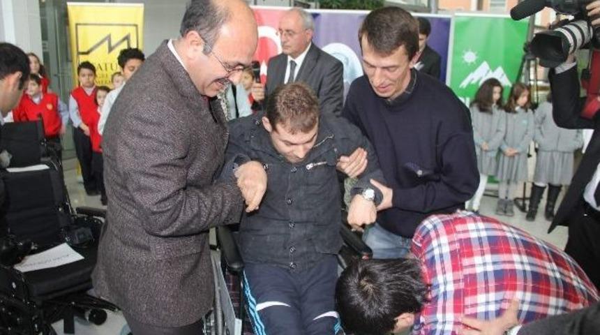 Mavi Kapaklar Onların Umudu Oldu