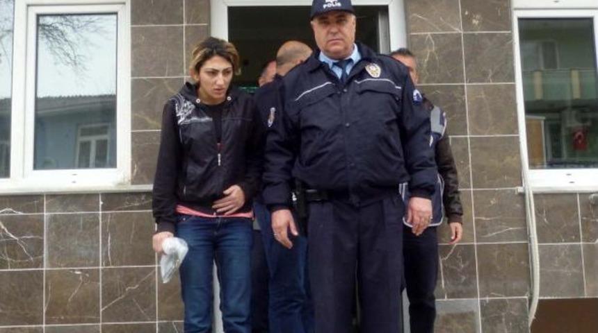 G&ouml;nen'de Yaklaşık 3 Bin Adet Uyuşturucu Hap Ele Ge&ccedil;irildi