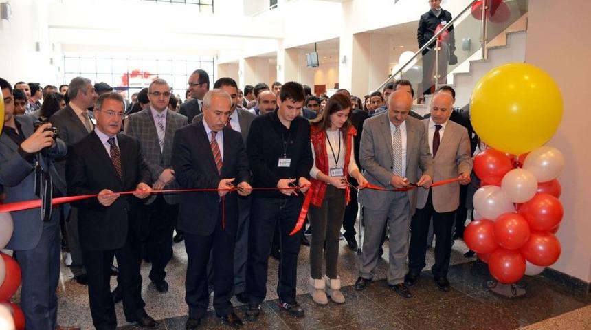 T&Uuml;BİTAK Projeleri Sergisi Malatya'da A&ccedil;ıldı