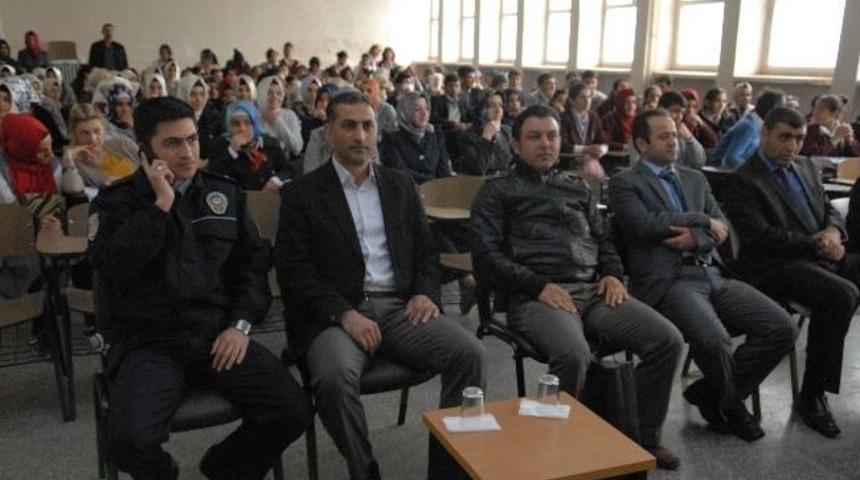 Siverek&rsquo;te Liseler Arası Bilgi Yarışması D&uuml;zenlendi