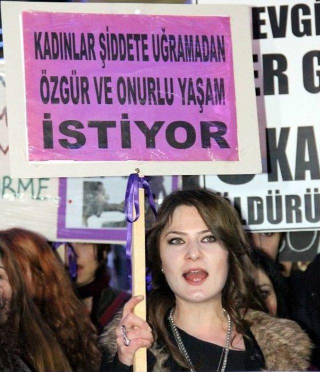 Kadınlar Şiddete Tepkili 1
