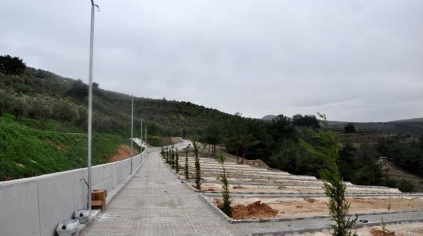 &Uuml;&ccedil; Bin Kişilik Mezarlık Hizmete A&ccedil;ılıyor