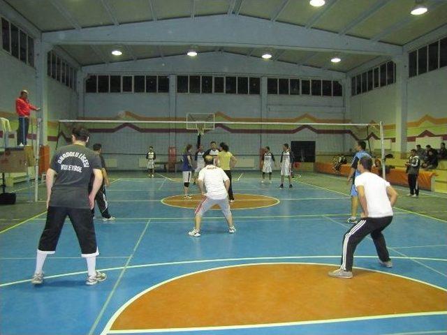 Hisarcık&rsquo;ta Voleybol Turnuvası 3