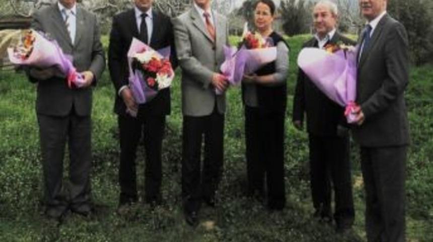 &Ouml;demiş Protokol&uuml;nden Cinbal&rsquo;a Kutlama Ziyareti