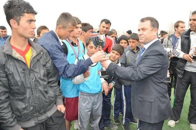 Atletizmi Geliştirme Projesi İl Birinciliği Yarışları 1