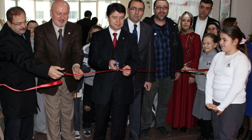 Serhat Koleji&rsquo;nde Edirnek&acirc;ri Sergisi A&ccedil;ıldı