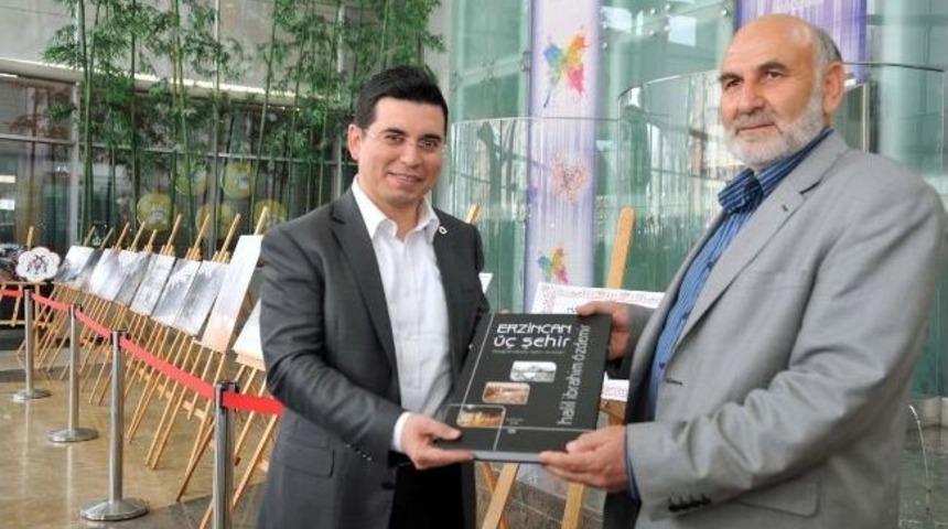 Deprem Acısı Fotoğraf Karelerinde