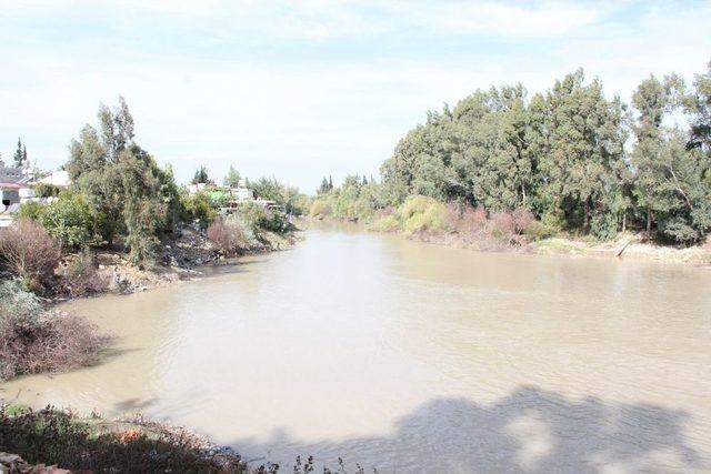 Hatay’da Taşkına Neden Olan Kanallar Ve Asi Nehri Temizlendi