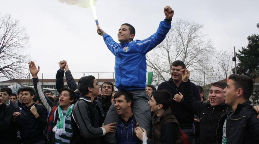 Hikmet Karaman: Bursaspor&rsquo;u Bir Şampiyonluk Kesmez