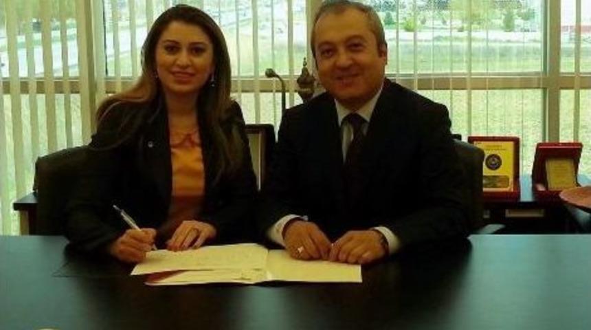 &Ccedil;anakkale&rsquo;de Uygulamalı Girişimcilik Eğitimleri Başladı