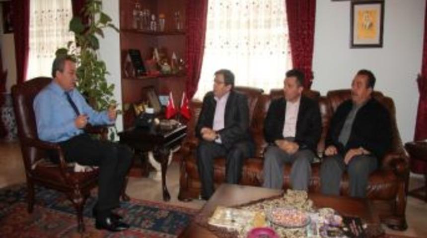 Sanayiciler, &Uuml;nver&rsquo;i Ziyaret Etti