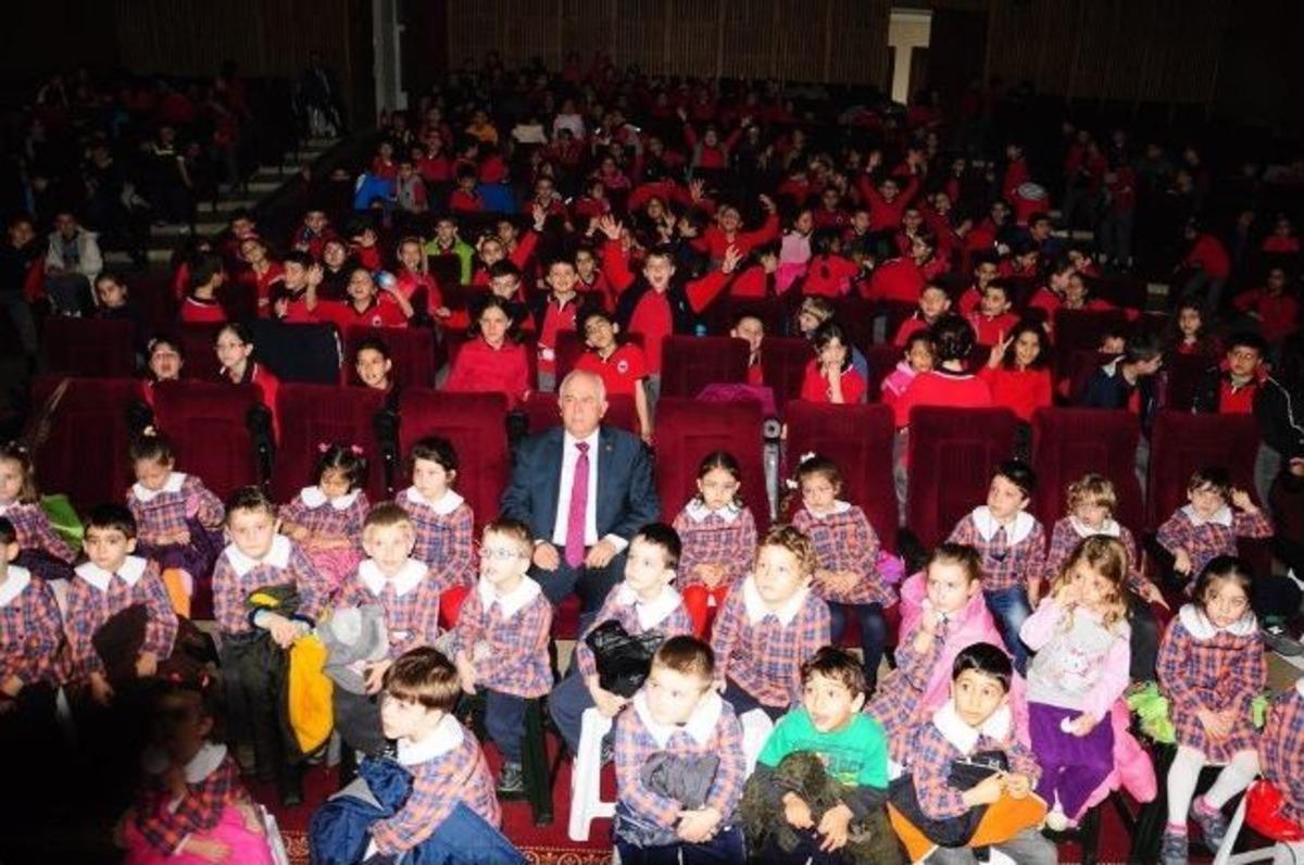 5&rsquo;inci Kukla Festivali Başladı