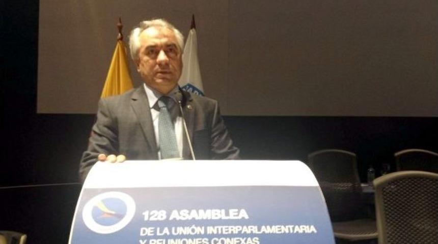 Ak Parti'li Ersoy Ekvador'dan D&uuml;nyaya Seslendi