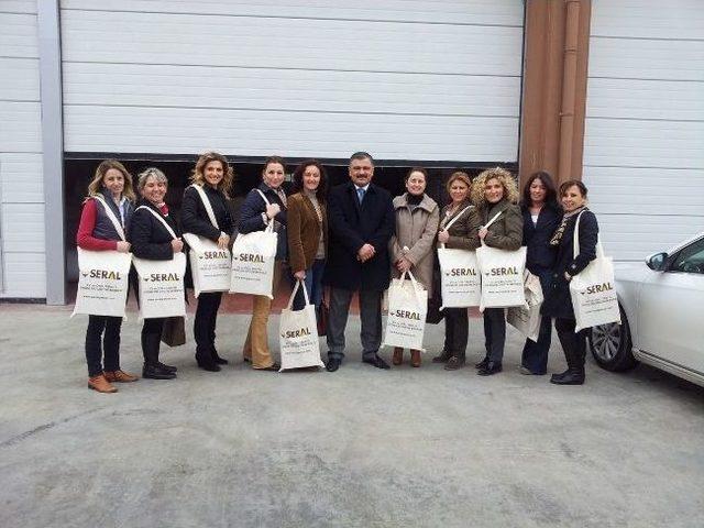 Kadın Girişimcilerin Fabrika Ziyareti 1