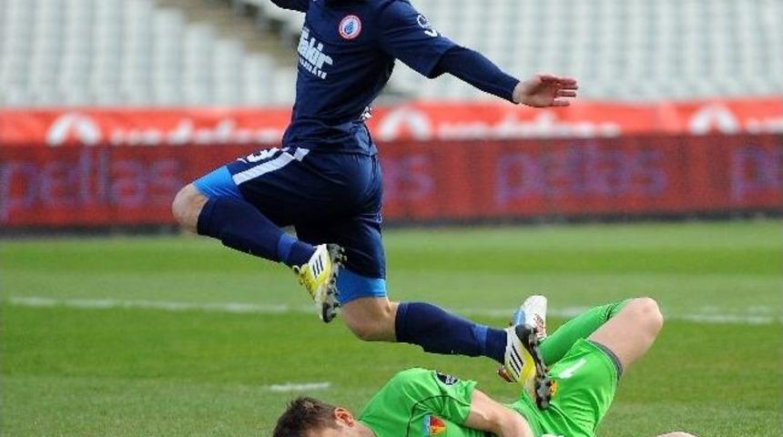 Kaleci Ertuğrul&rsquo;un Penaltı Başarısı