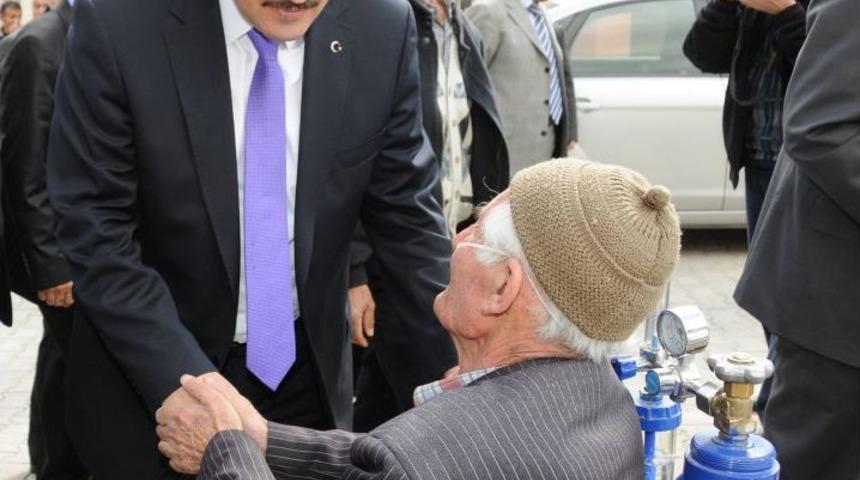 Ahmet &Ccedil;akır: 8 K&ouml;y&uuml;n I&ccedil;me Suyu Sorunu &Ccedil;&ouml;zeceğiz