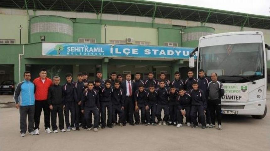 Şehitkamil&rsquo;in Gen&ccedil; Kramponları T&uuml;rkiye Şampiyonasında