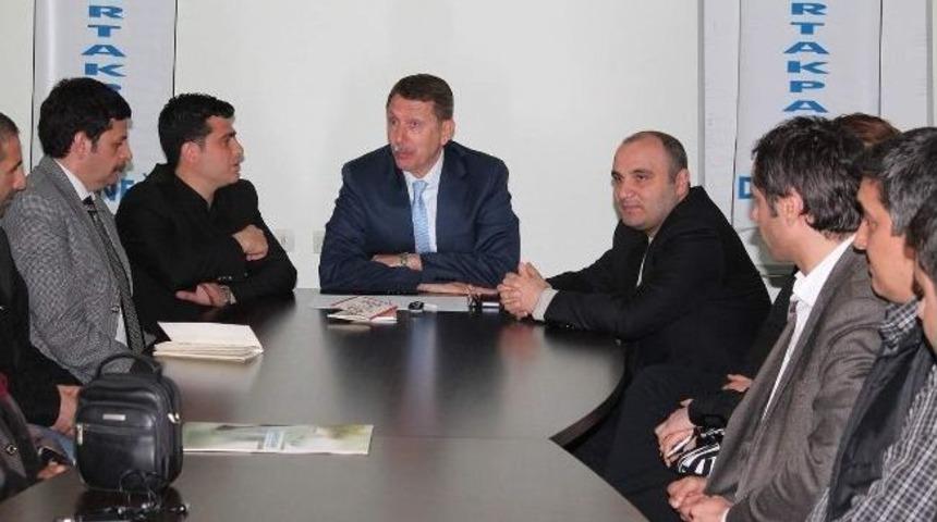 İl &Ouml;zel İdaresi Genel Sekreteri B&uuml;y&uuml;khatipoğlu Opd&rsquo;e &Uuml;yelerine Brifing Verdi