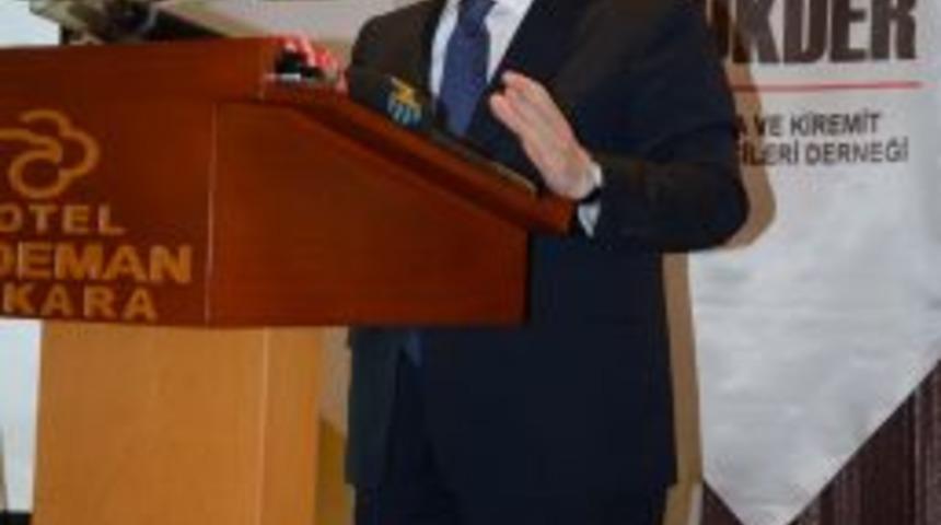 Bakan Bayraktar: Tuğla &Uuml;retiminde &Ccedil;in Ve İran Ile Yarışıyoruz