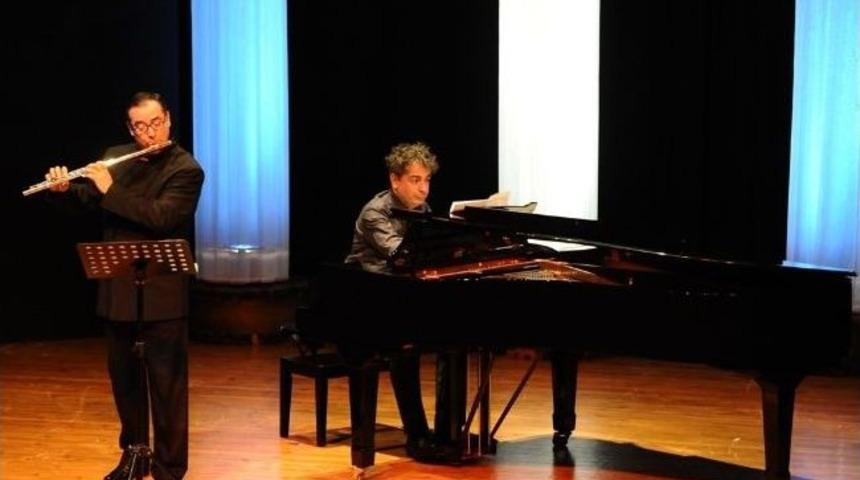 Suyun İki Yanı Bu Konserde Buluştu