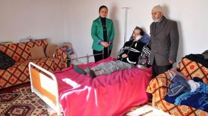 8 Yıldır Yatağa Mahkum Yaşayan Altınay Hayatını Kaybetti