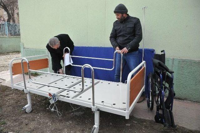 8 Yıldır Yatağa Mahkum Yaşayan Altınay Hayatını Kaybetti 1