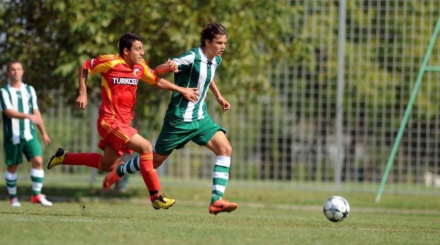 Bursaspor&rsquo;un Gen&ccedil; Enes &Uuml;nal: Kalacak Mıyım, Gidecek Miyim Bilmiyorum