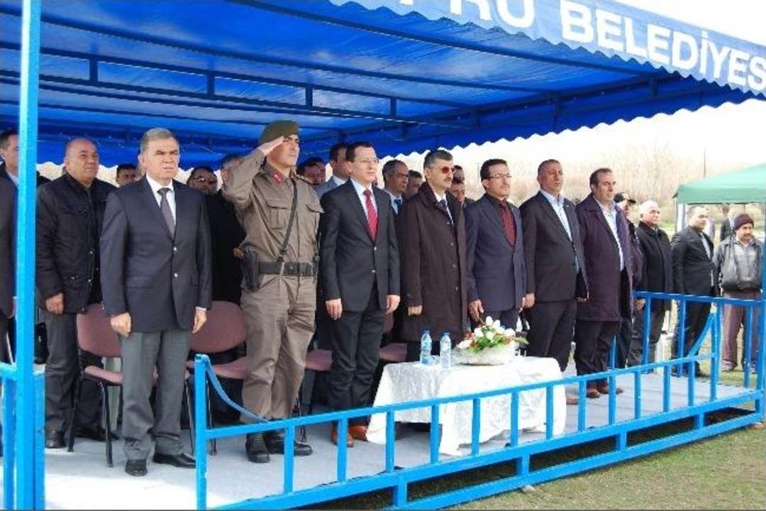 Taşk&ouml;pr&uuml;&rsquo;de 25 Aileye 18&rsquo;er Koyun 1&rsquo;er Ko&ccedil; Dağıtıldı