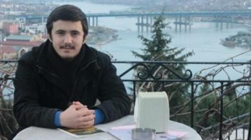 Burak Eroloğlu 2. kitaba hazırlanıyor