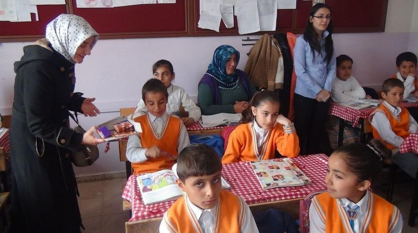 Batman Binatlı K&ouml;y&uuml; İlkokulu, Kardeş Şişli Ufuk Koleji'ni Ağırladı