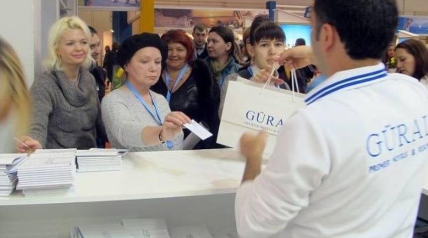 G&uuml;ral Premier Stantına İlgi