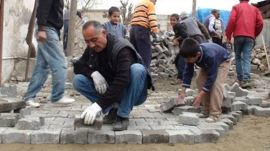 Silvan&rsquo;da Alt Yapı &Ccedil;alışmaları