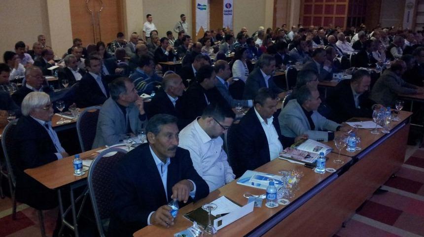 Altı Ay &Ccedil;alışıp Bir Yıl Maaş Alıyorlar