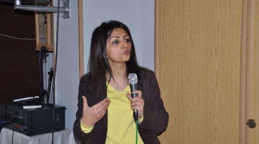 Velilere &lsquo;sınav Stresiyle Baş Etme Yolları&rsquo; Anlatıldı