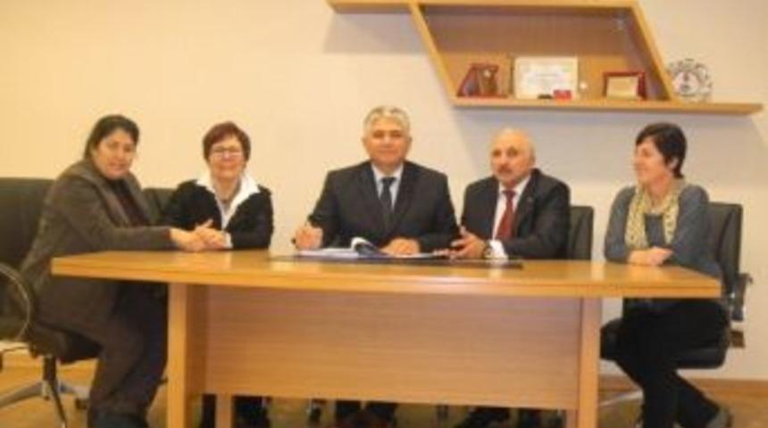 Kızılay Ve Bakka El Ele