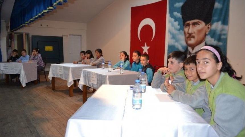 İmam Hatip Ortaokulları S&ouml;ke&rsquo;de Yarıştı