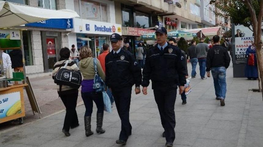 &Ccedil;orlu Emniyeti Mutlu Aileler Oluşturmak İ&ccedil;in Seferber Oldu