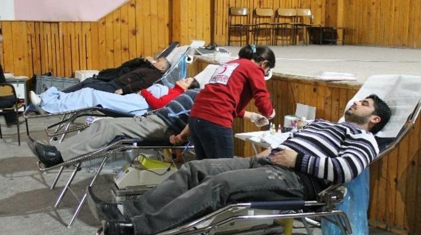T&uuml;rk Kızılayı Akdağmadeni&rsquo;nde Kan Bağışı Kampanyası Başlattı