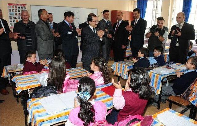 Adana&rsquo;da K&uuml;t&uuml;phaneler Haftası Etkinlere 1