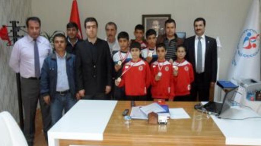 Batman İl M&uuml;d&uuml;r&uuml; Ekinci: G&uuml;reş Eski G&uuml;nlerine D&ouml;nmelidir