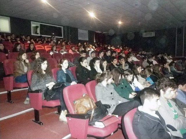 Urla da G&ouml;n&uuml;ll&uuml; Kan Bağış&ccedil;ısı Kazanma Eğitimi 1