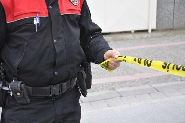 Balıkesir&rsquo;de Ş&uuml;pheli Bavul F&uuml;nye İle Patlatıldı 1