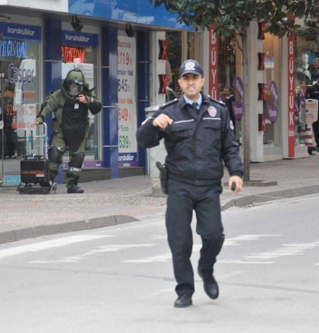 Balıkesir&rsquo;de Ş&uuml;pheli Bavul F&uuml;nye İle Patlatıldı 2