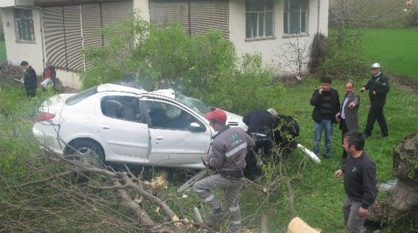 Tokat&rsquo;ta Trafik Kazası: 1 &Ouml;l&uuml;
