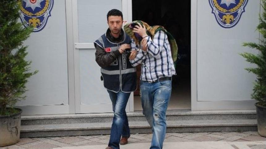 Dokuz Ev Soyan Hırsızlardan İkisi Yakalandı